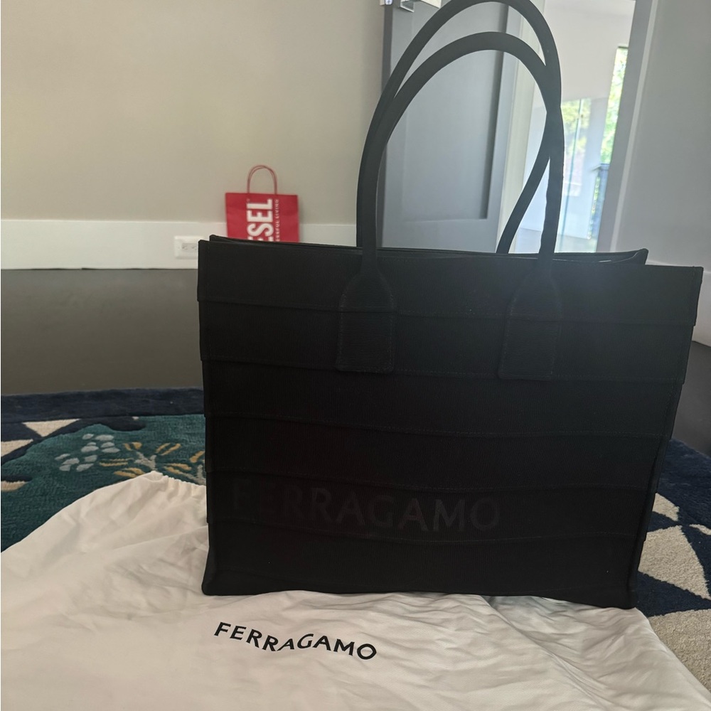 Ferragamo Tote bag